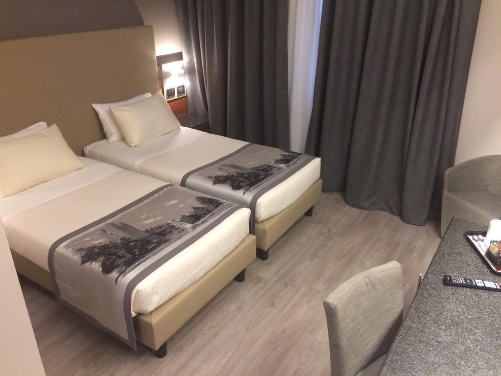 Albergo Roma, BW Signature Collection Castelfranco Veneto Exterior photo