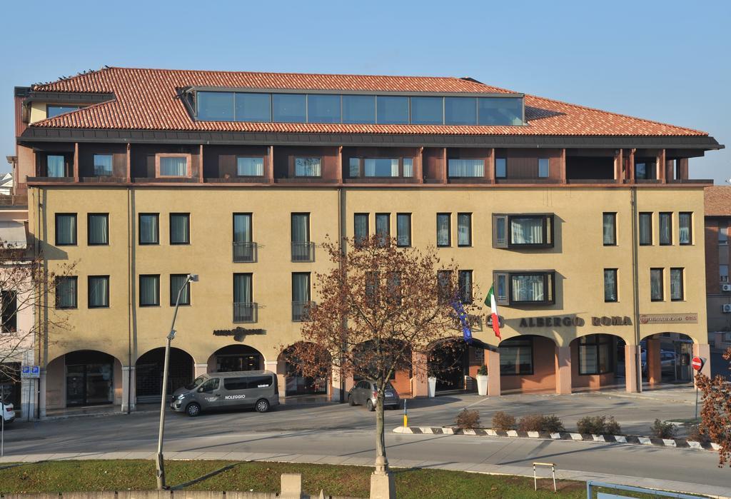 Albergo Roma, BW Signature Collection Castelfranco Veneto Exterior photo